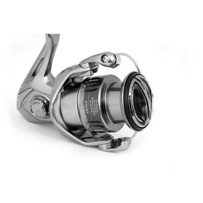 Shimano Nasci FC 3000 HG Spin Olta Makinesi - 4